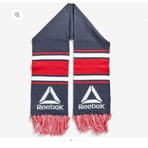 NEW Reebok Scarf